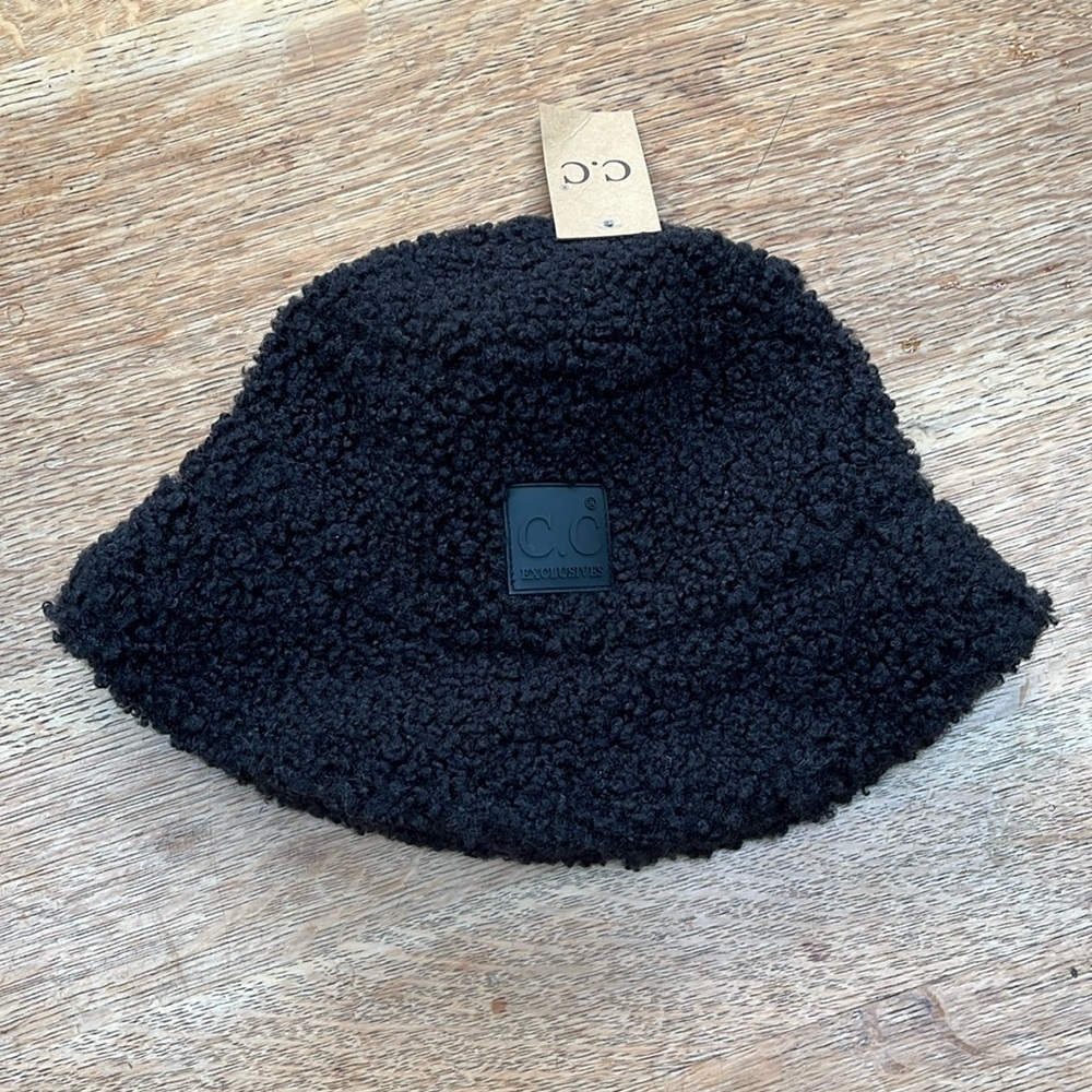 NWT C.C Faux Fur Bucket Hat